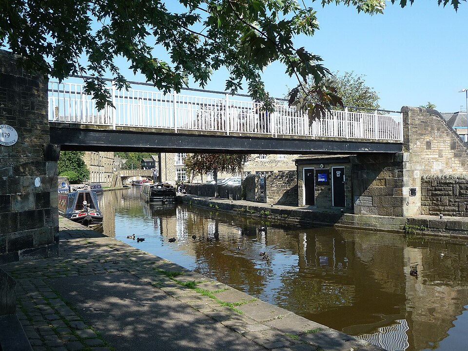 Narrowboats on the Leeds and Liverpool Canal at Skipton