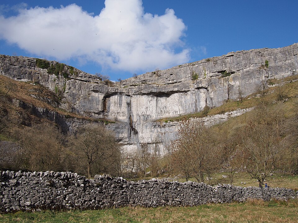 The limestone cliff of Malham Cove